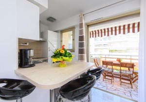 Apartment Villa Lerins-6 by Interhome