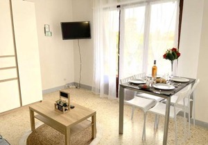 Appartement 2 pièces, 4 couchages, Fréjus – Proche plage et port, résidence sécurisée - FR-1-226A-118