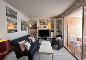 Appartement 2 pièces avec terrasse et parking à 400m de la plage – Saint Aygulf - FR-1-226A-88