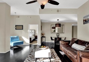 Beautiful 2/2 DOWNTOWN apartment in Orlando