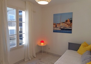 BEAUTIFUL APARTMENT NEW CENTER SAINT TROPEZ