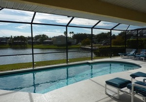 Beautiful Lakeview 5 bed 4 Bath South Facing Pool/Spa Home