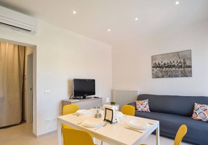 Beautiful vacation apartment for the whole family close to the beach.