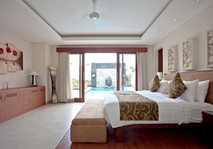 Best Location 4 Bedroom Villa near beach, Sanur"