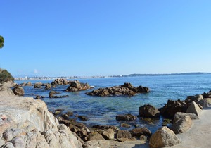 Breathtaking view, seaside, beach, park, very nice apartment 100m2