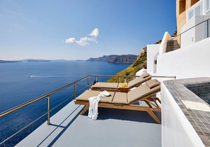 Caldera Serenity Cave Villa | Oia, Santorini | Breathtaking Caldera Views |.