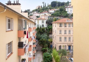 Calm and cosy flat 10 min away on foot from the beach in Nice - Welkeys