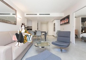Carlton area: New 2 beds/2 baths