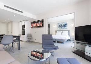 Carlton area: New 2 beds/2 baths