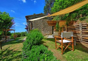 Casale di Cozzile by PosarelliVillas