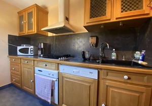 Central Sainte-Maxime 2-Room Apartment, 4 Sleeps, Near Beach & Shops