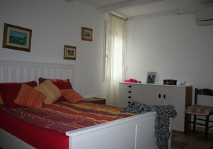 Charming apartment just 3 minutes walk to the sandy beach