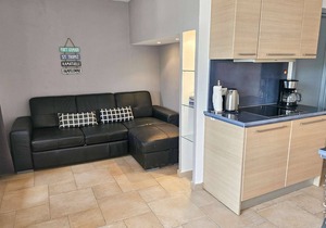 Close to the beach, flat 3/4 persons et mooring