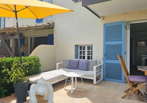 Close to the beach, flat 3/4 persons et mooring