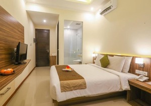 Comfy Room in A Small Resort Jimbaran, Close to Rockbar and Tegalwangi Beach