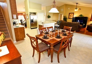 Contemporary 5 Bed 3 Bath House - Near Walt Disney World W/ great amenities