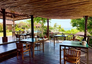 Dmas Huts Lembongan