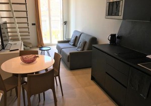 Duplex balcon centre mer 502