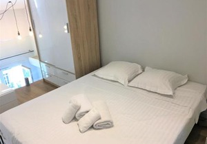 Duplex balcon centre mer 502