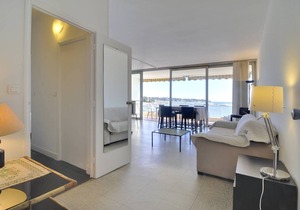 EDEN BEACH - Wonderful panoramic seaview for this spacious et seafront 2 ROOMS