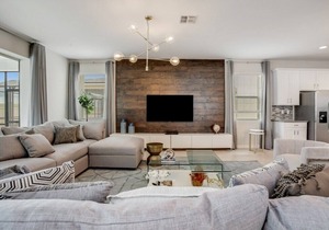 EV 1560 - 9 Bed 6 Bath Villa with Screened-In Pool, Kids Custom Bedroom, Games