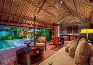 EXCLUSIVE VILLA SEMINYAK M 4BR