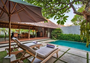 EXCLUSIVE VILLA SEMINYAK M 4BR