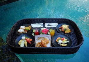 EXCLUSIVE VILLA SEMINYAK M 4BR