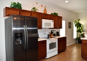 Fabulous family vacation Home with Private Pool and Spa minutes away from Disney located in The Shires!