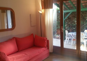 Family House 3 rooms Swimming pool Parking WIFI 2 kms Sea Villeneuve Loubet