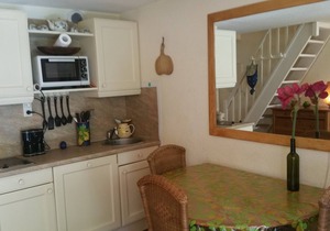 Family House 3 rooms Swimming pool Parking WIFI 2 kms Sea Villeneuve Loubet