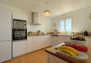 Family villa with Unique Sea view for 11people