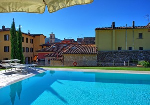 Flavia 2 - Vacation Rental with swimming pool in Lucca