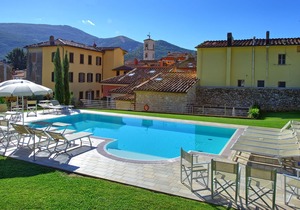 Flavia 5 - Vacation Rental with swimming pool in Lucca