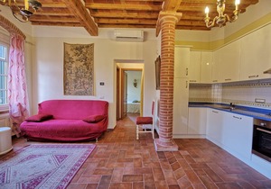 Flavia 6 - Vacation Rental with swimming pool in Lucca