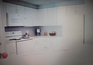 Full kitchen-Fun pools, activities, and resturants-10 minutes from Disney World.