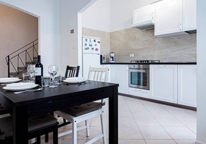 Gabbiano Bianco cozy cottage in Viareggio WiFi, air condit., families and crew