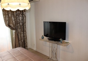 Gambetta: 2BDR Apartment