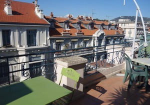 H33 Hôtel