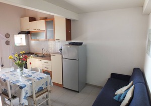 Holiday Apartment "Golden River 6" in Excellent Location with Sea View