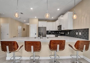 House ∙ 8 bedrooms ∙ 16 guests