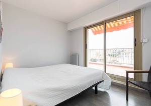 ILIADE - Spacious 3 rooms apartment top floor with large terrace and parking