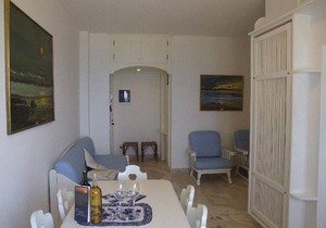 Le Finestre - One Bedroom Apartment, Sleeps 5
