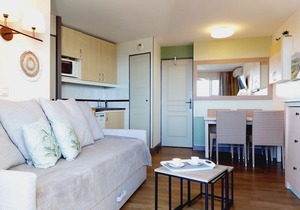 L'Esquinade (FH206) by Interhome