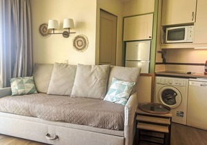 L'Esquinade (FH206) by Interhome