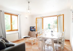 LA PASCALINE - LOCATIONS-06 - FLAT IN VILLA ON TEH FRENCH RIVIERA