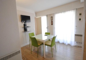 Le Palais Rouaze / BEG4012 / 2P