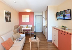 Le Village (E1 208) by Interhome