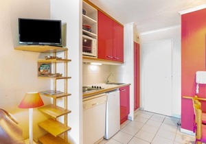 Le Village (E1 214) by Interhome