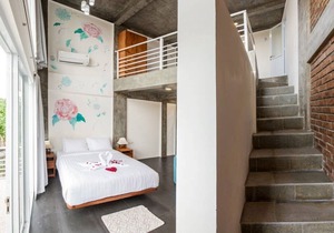 Lovely Loft Space with room for four people Unit #2